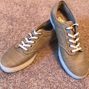 Women’s vans shoes